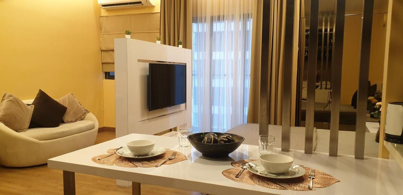 Eshue Designer Suites @ Simfoni Towers شيراس المظهر الخارجي الصورة