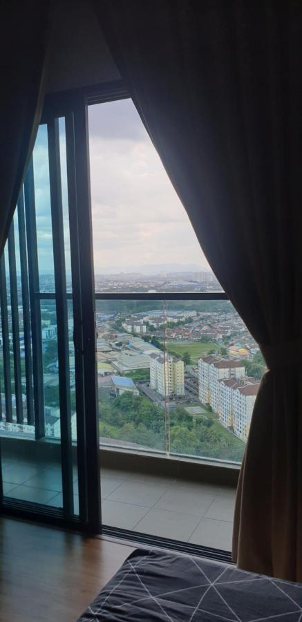 Eshue Designer Suites @ Simfoni Towers شيراس المظهر الخارجي الصورة